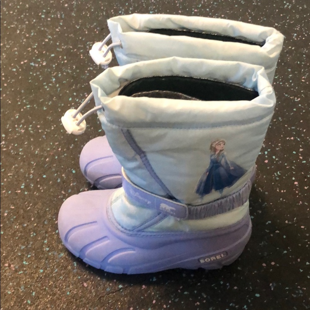 Speak frozen boots